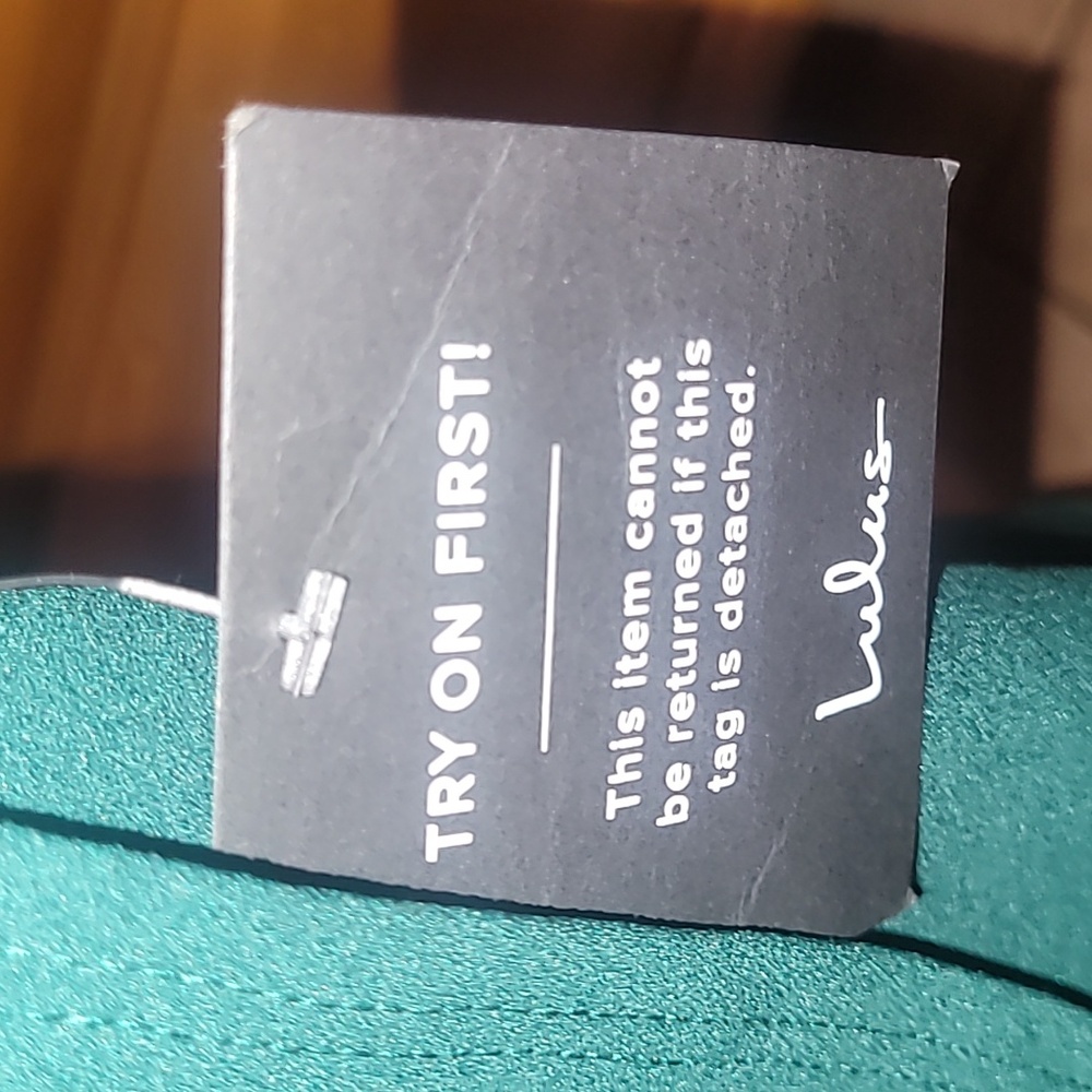 Lulu's Green Bodycon Mini Dress V-Neck Spaghetti Strap - Picture 4 of 4